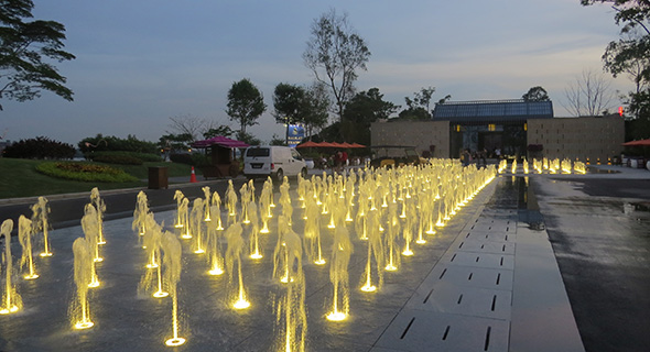 Malaysia Stailess Steel Material Outdoor Musical Floor Fountain Project