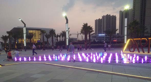 DMX Controlled Floor Fountain Project For Shopping Mall